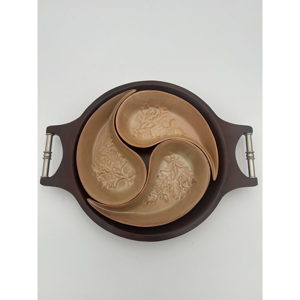 Biltmore Inspirations Collection Olmsted‎ Oak Serving Bowls with Wooden Tray